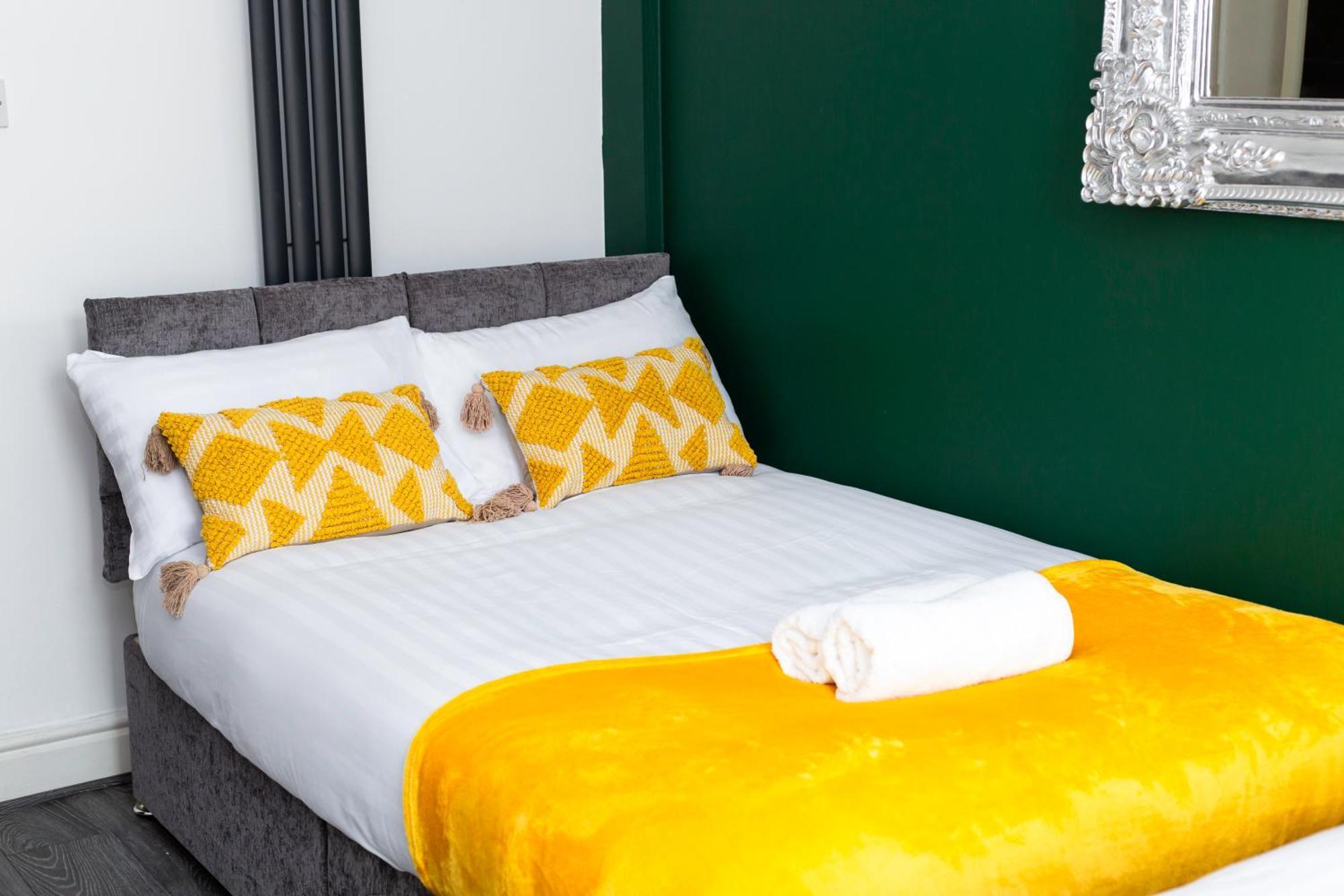 Snuggle Cove Apartments By Bella Vita Stays Liverpool Extérieur photo